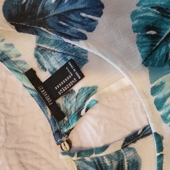 Tropical Tank - Picture 2 of 4